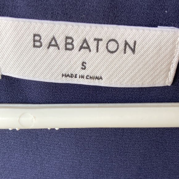 Aritzia Babaton Sleeveless Murphy Top Size S - Picture 2 of 4